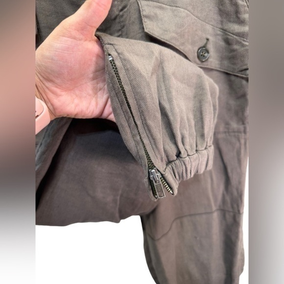 JAMES PERSE Standard Green crop Pants Ankle Pants with Zip on Ankles Poc… - Picture 7 of 9